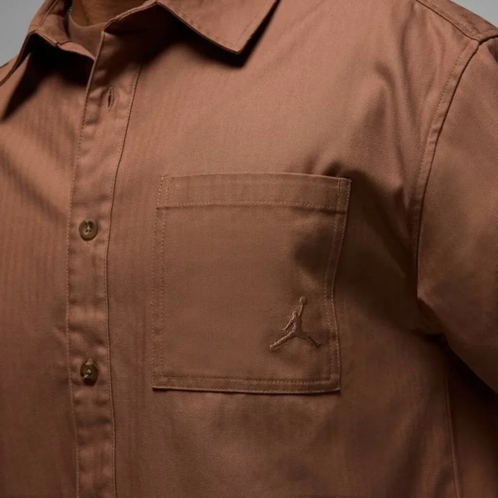 Air Jordan Essentials Button Down Shirt L